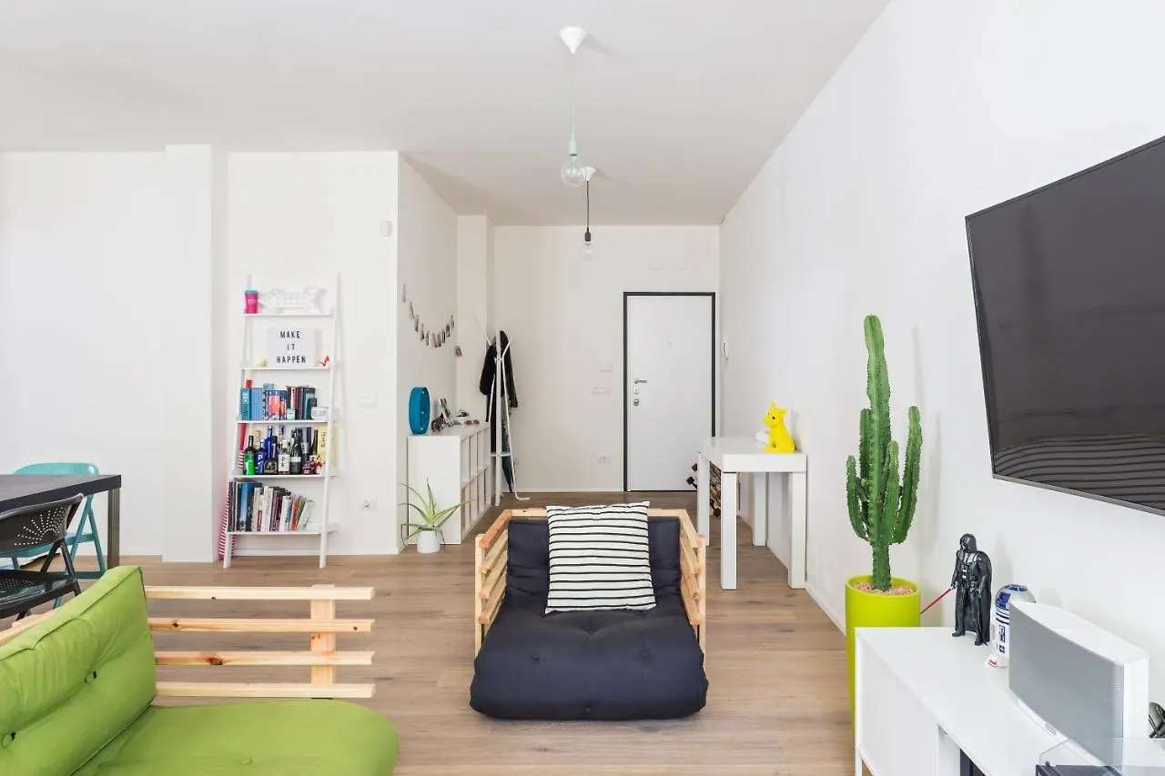 Apartament Green Shot - Garibaldi Area Mediolan